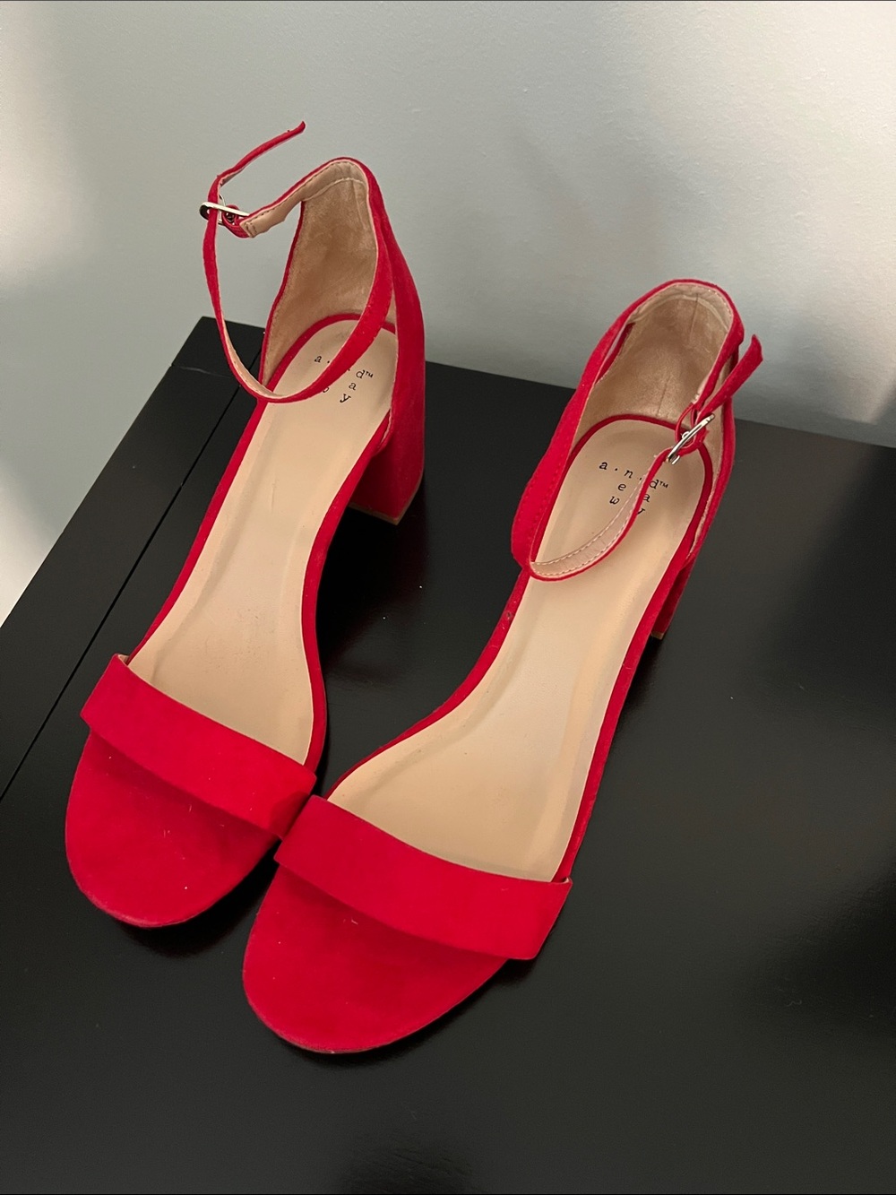 Women’s Kitten Heels